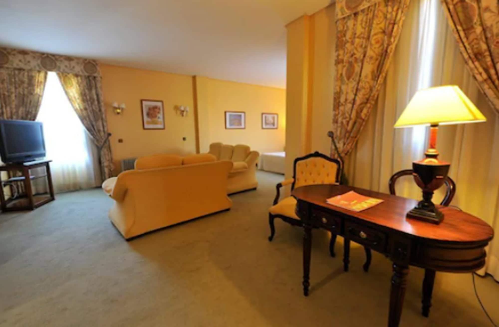 Hotel Lozano Antequera Eksteriør billede