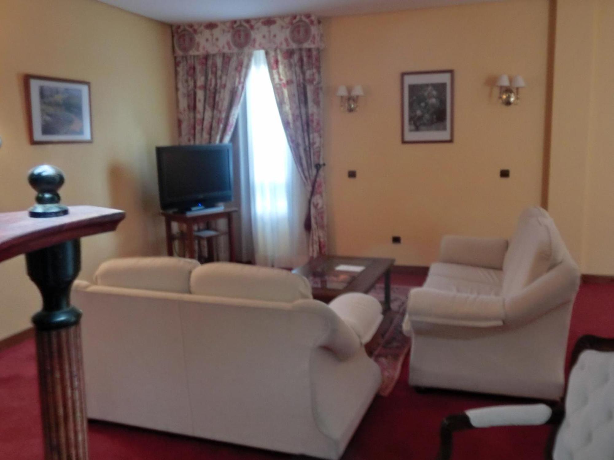 Hotel Lozano Antequera Værelse billede