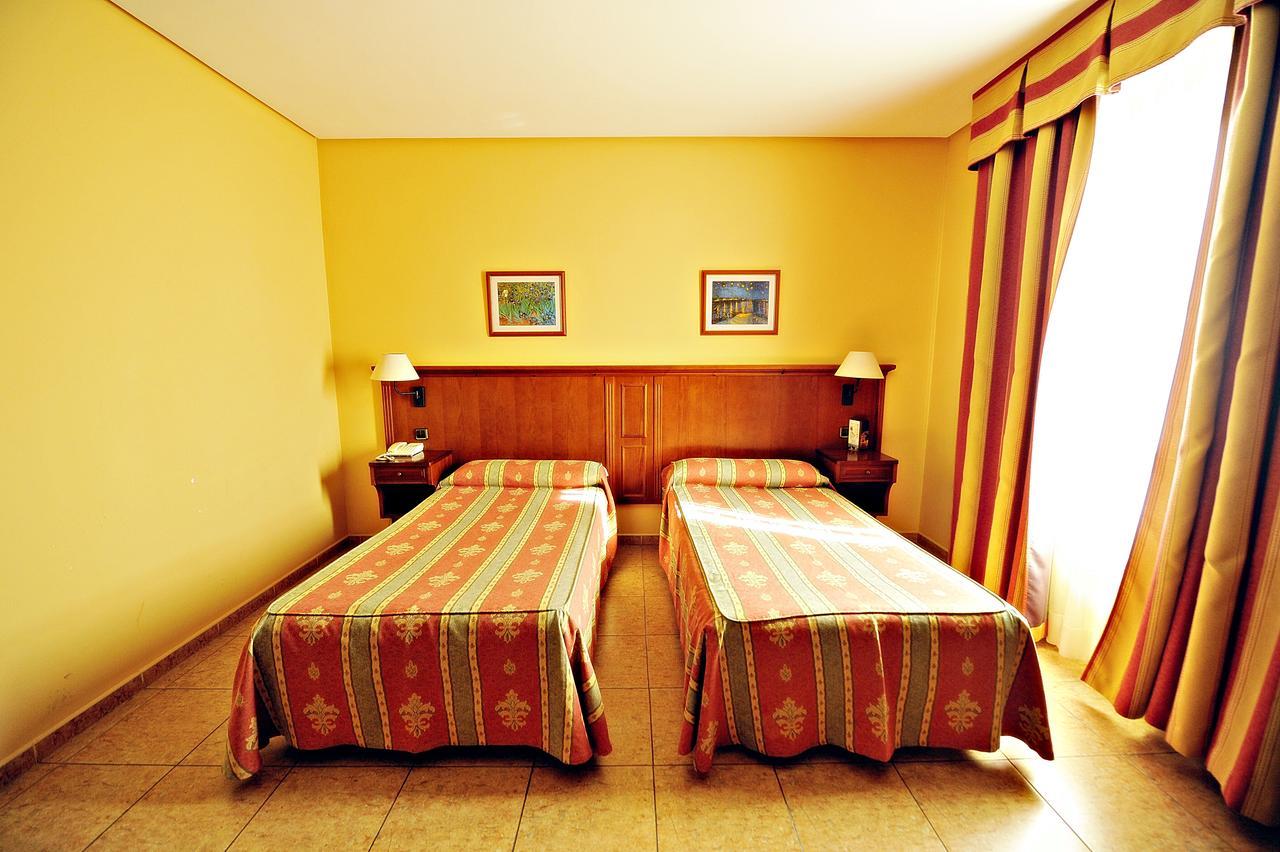 Hotel Lozano Antequera Eksteriør billede